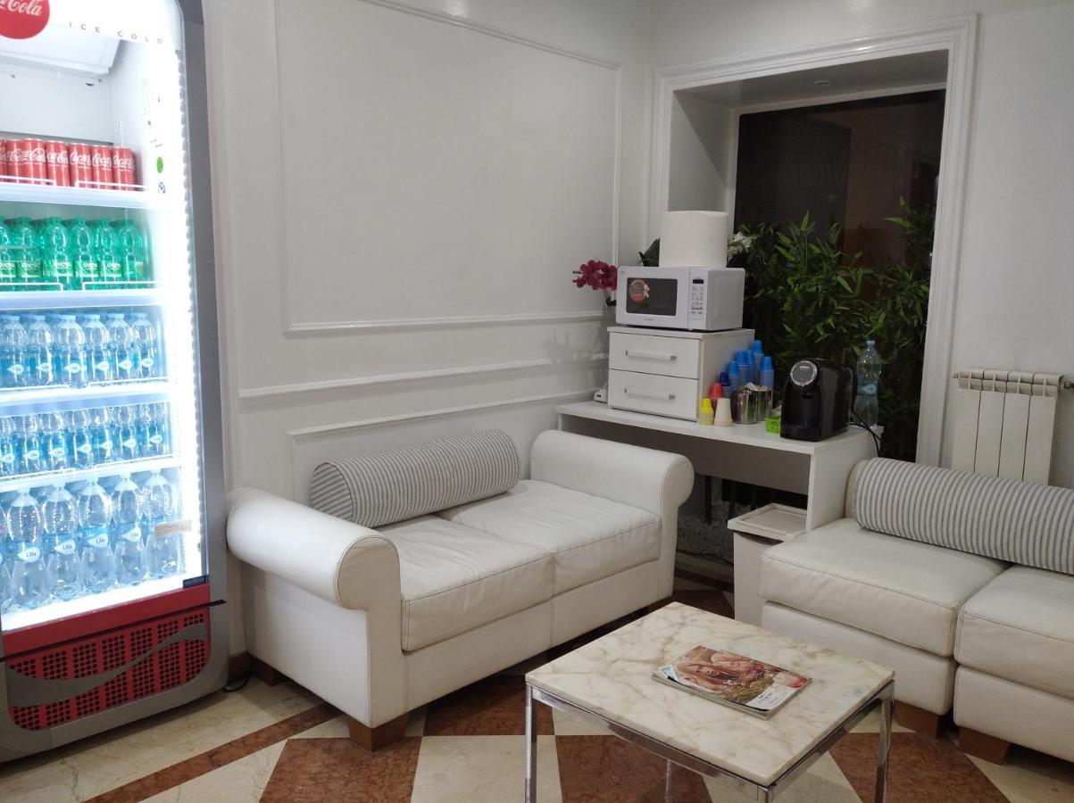 Hotel Positano โรม ภายนอก รูปภาพ